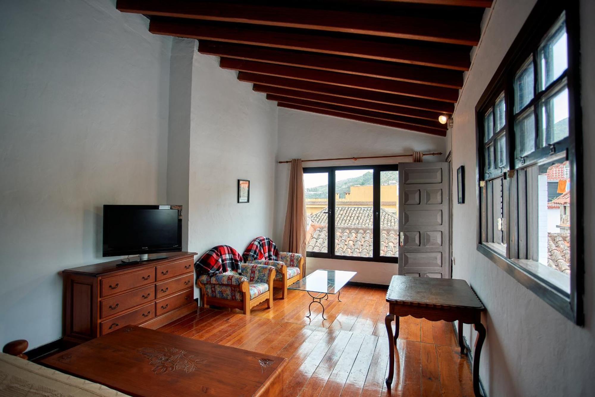 Hébergement de vacances Historic House With A View In The Old Town