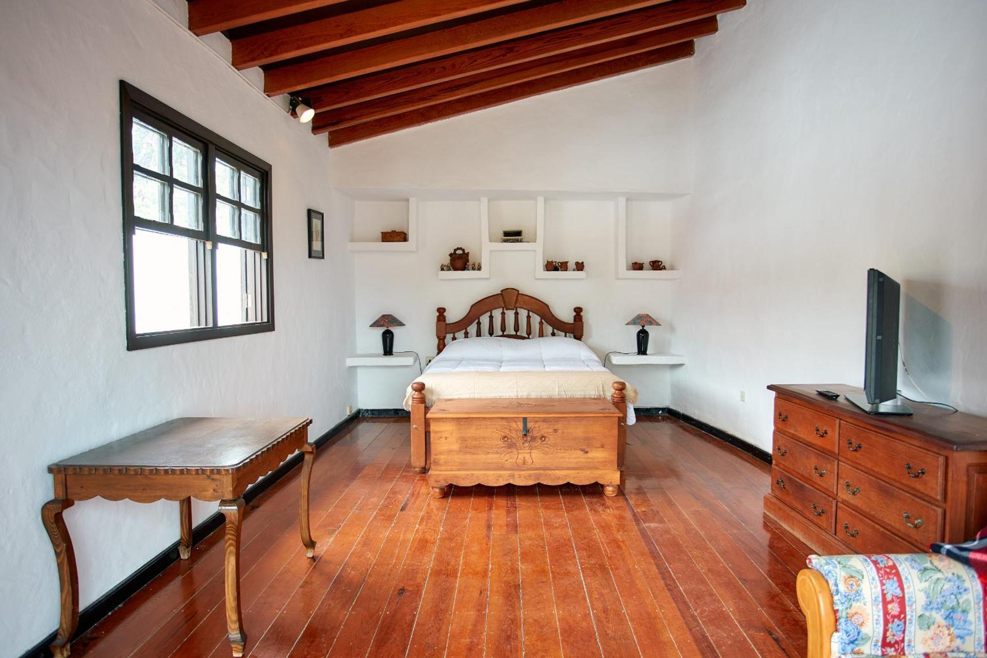 Dom wakacyjny Historic House With A View In The Old Town Vega de San Mateo